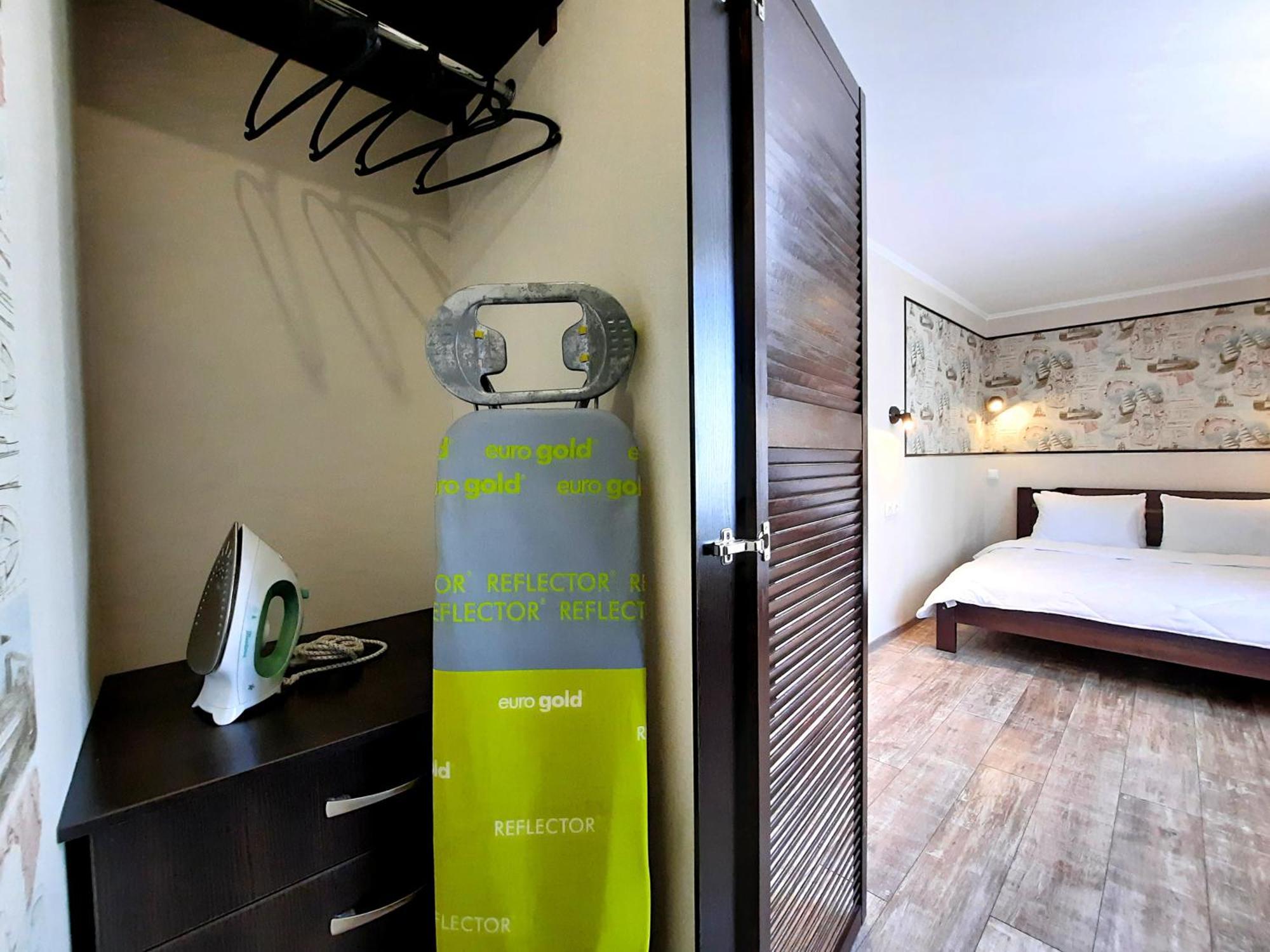 Морська Квартира У Центрі М Полтава Мережа Alexapartments Документи Для Відряджень Цілодобове Безконтактне Заселення 24-7 Exteriör bild